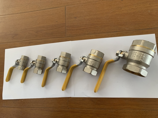 5 &quot;inch groothandel zink Messing Ball Valve met gele plastic handvat